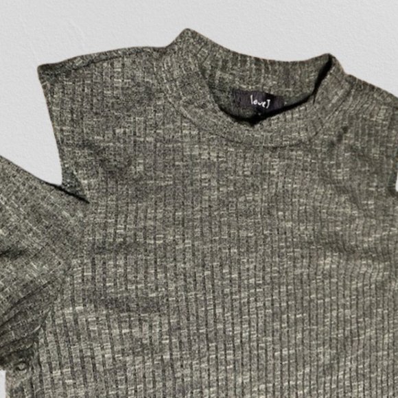 Cable Knit High Neck Cold Shoulder Body Con Dress - Picture 6 of 9